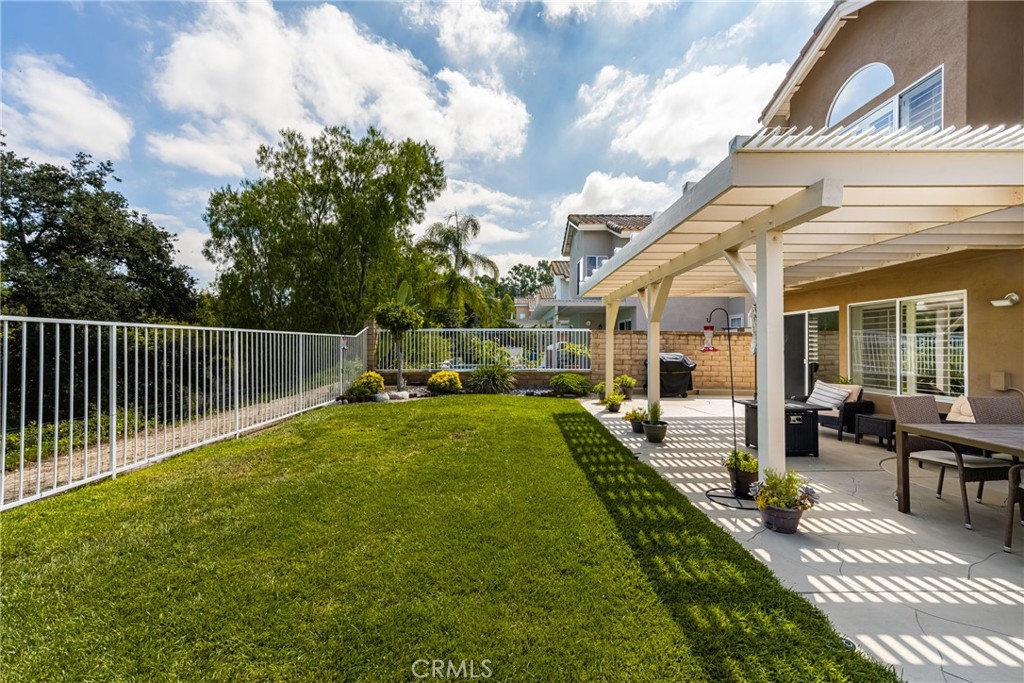 856 S Wildflower Lane