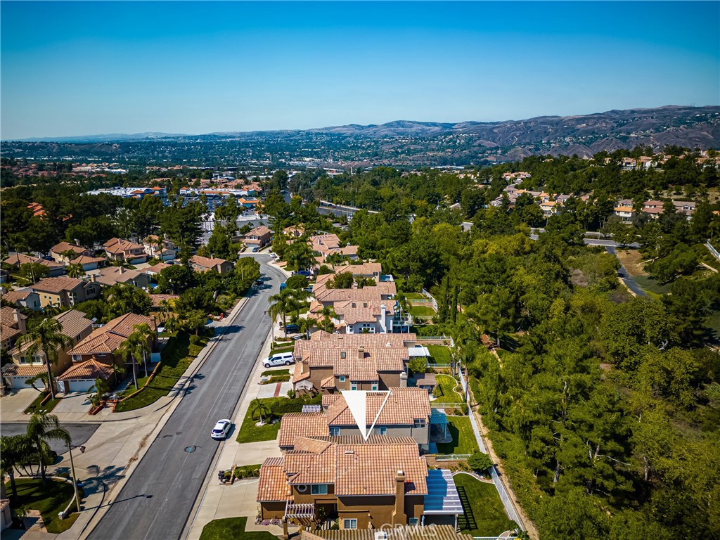 856 S Wildflower Lane