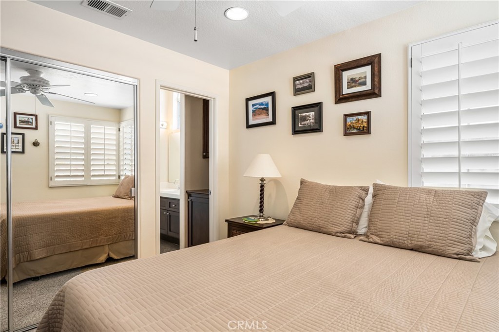 856 S Wildflower Lane