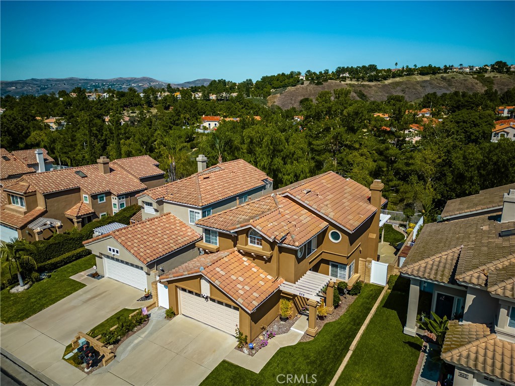 856 S Wildflower Lane