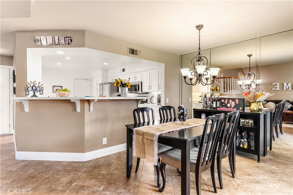 8035 E Treeview Court