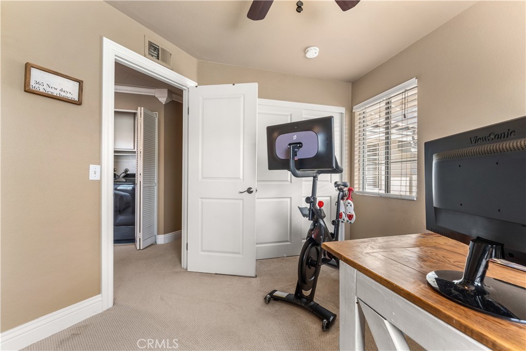 8035 E Treeview Court