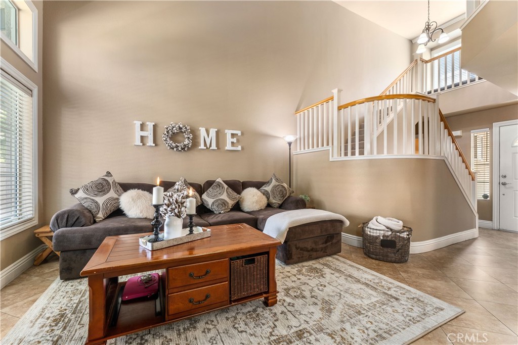 8035 E Treeview Court