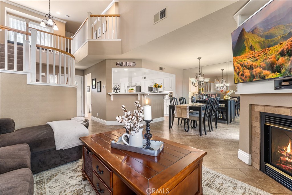 8035 E Treeview Court