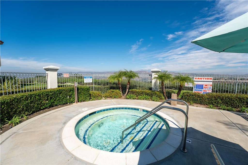 8035 E Treeview Court