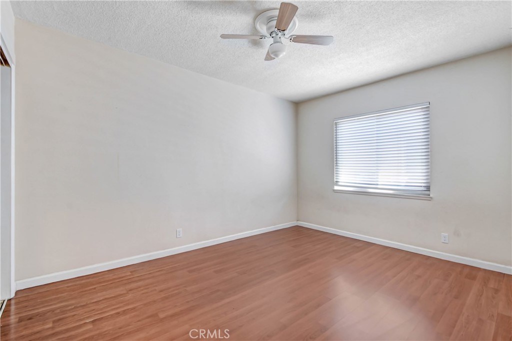 1706 W Houston Avenue