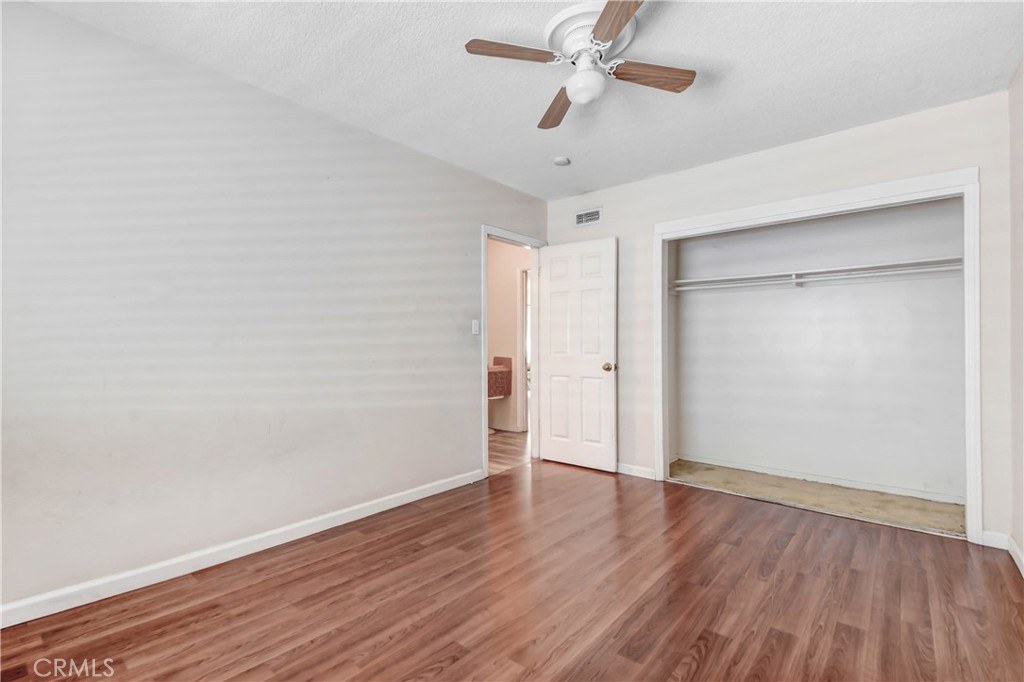 1706 W Houston Avenue