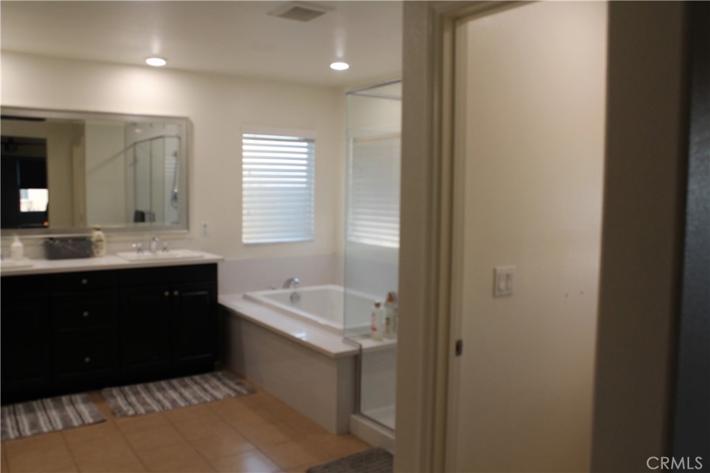 5685 Goldfinch Court