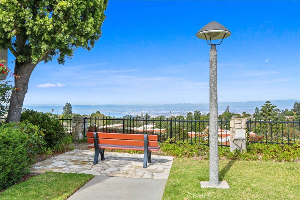 28149 Ridgecove Court S