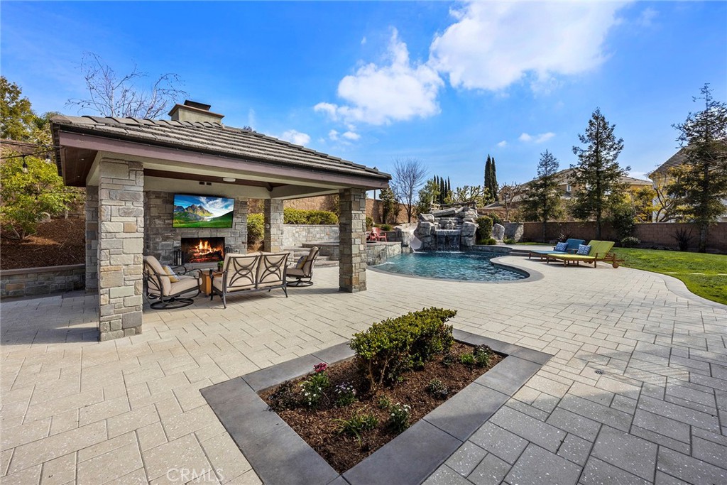 19737 Cleveland Bay Lane
