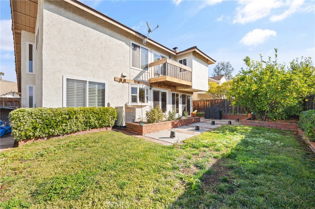 2262 Crestview Circle