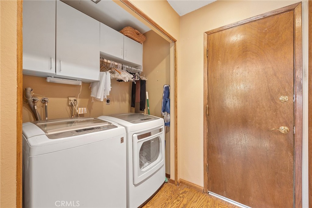 2262 Crestview Circle