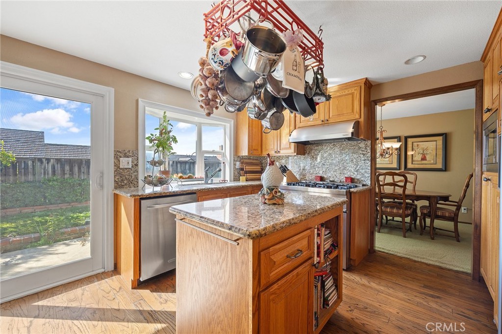 2262 Crestview Circle