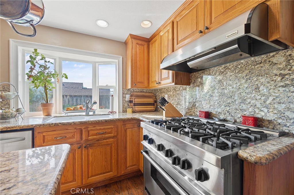 2262 Crestview Circle