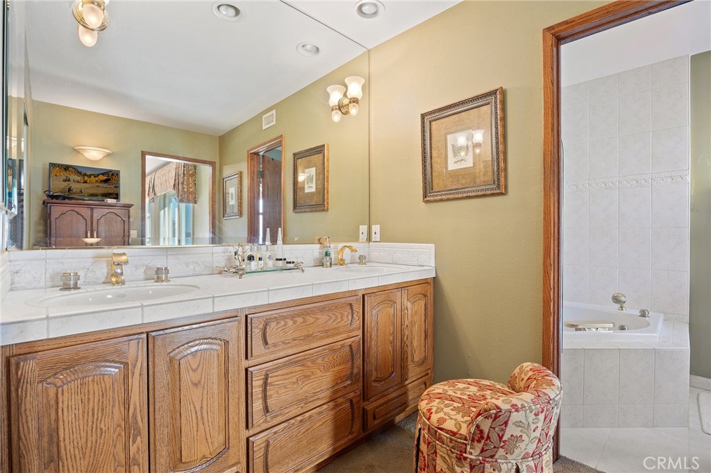 2262 Crestview Circle