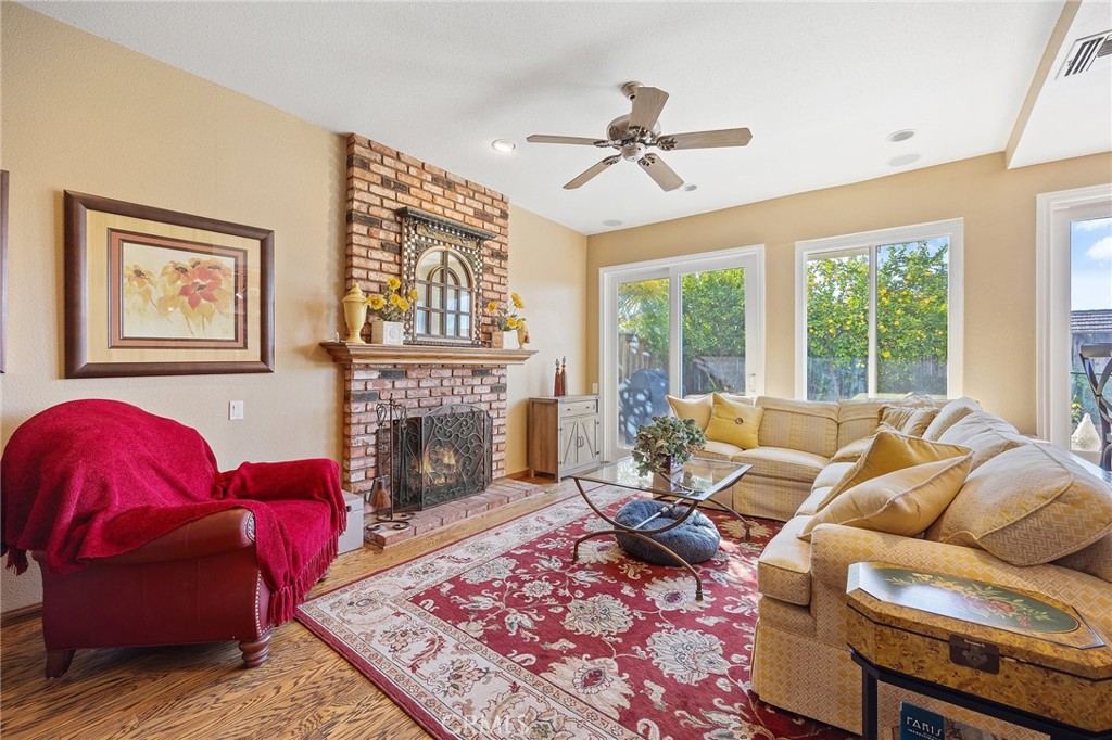 2262 Crestview Circle