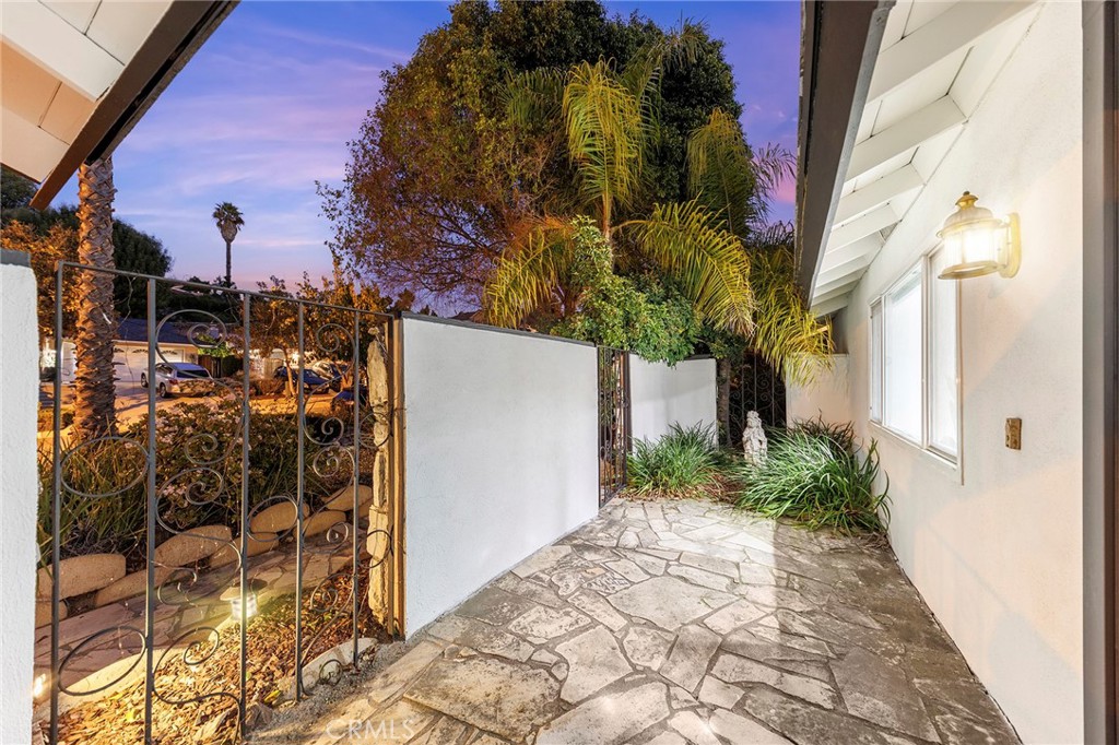 23846 Bower Cascade Place