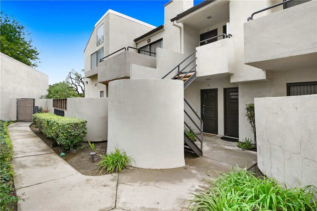 13096 Le Parc 49