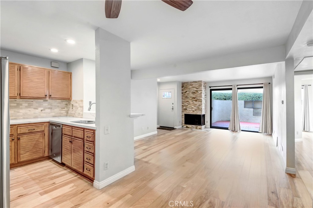 13096 Le Parc 49