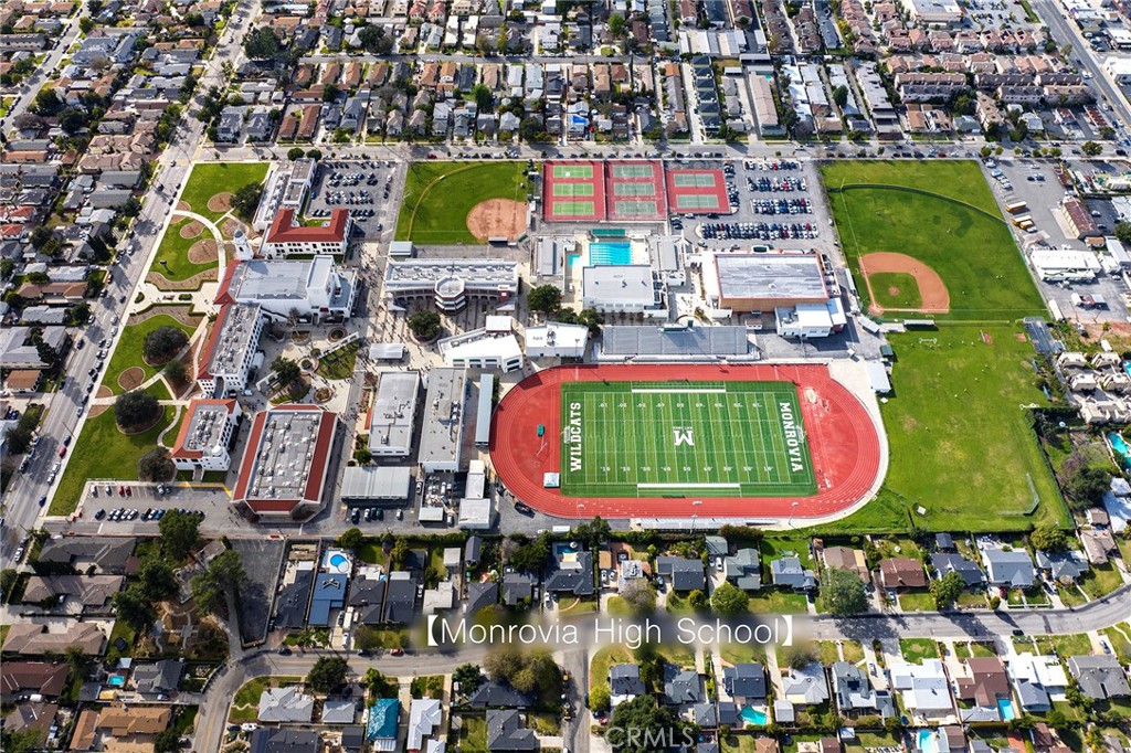 136 N Garfield Place