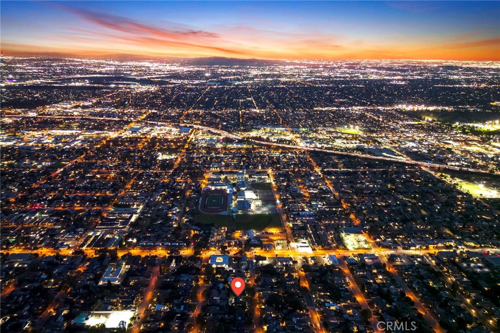 136 N Garfield Place