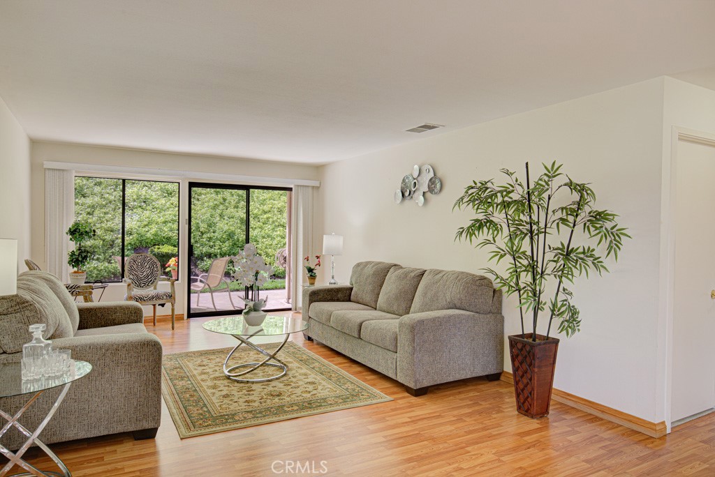 3196 Via Buena Vista A