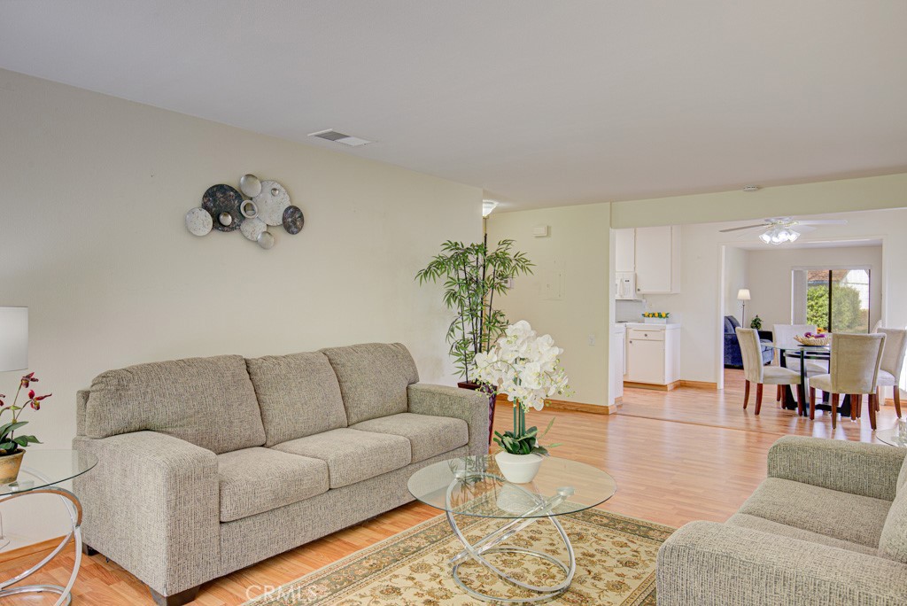 3196 Via Buena Vista A