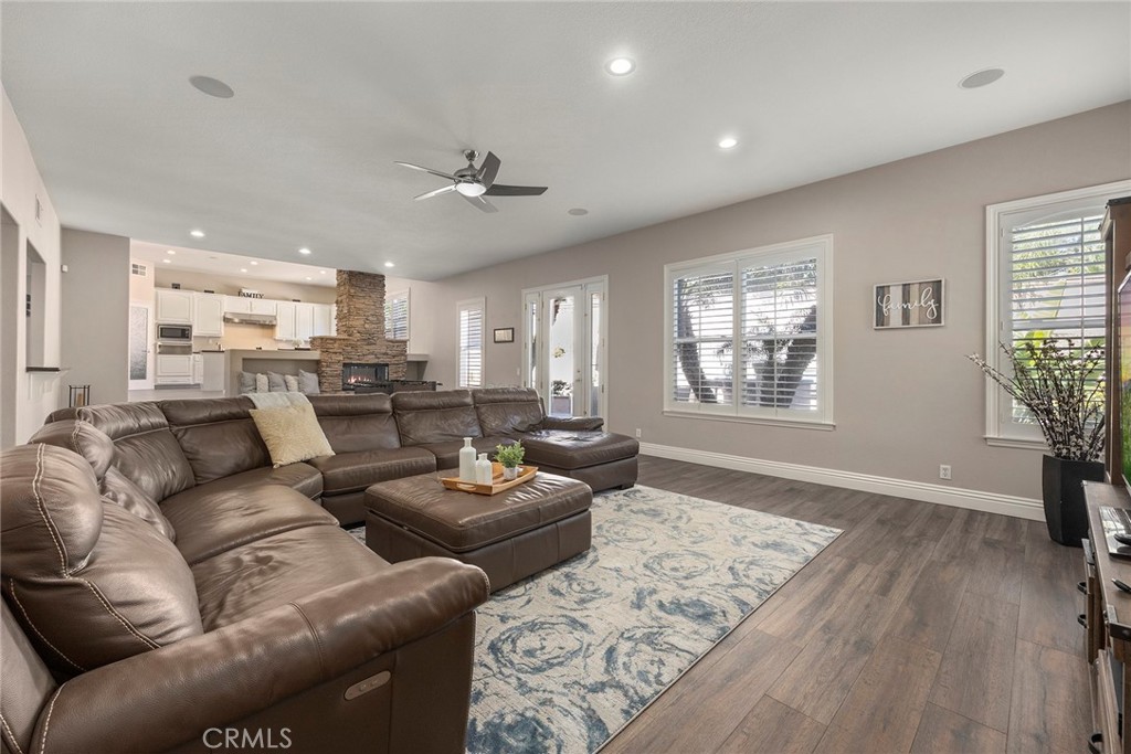 7573 E Endemont Court