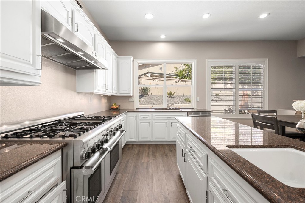 7573 E Endemont Court