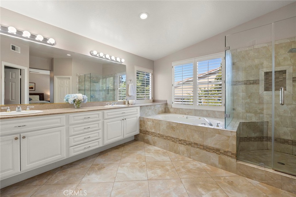 7573 E Endemont Court