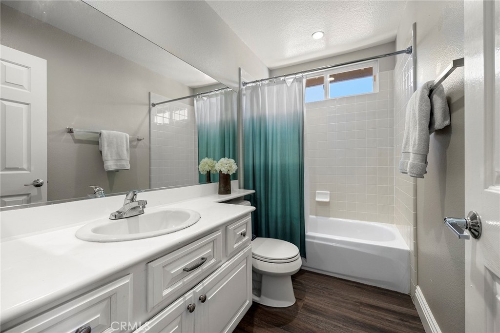 7573 E Endemont Court