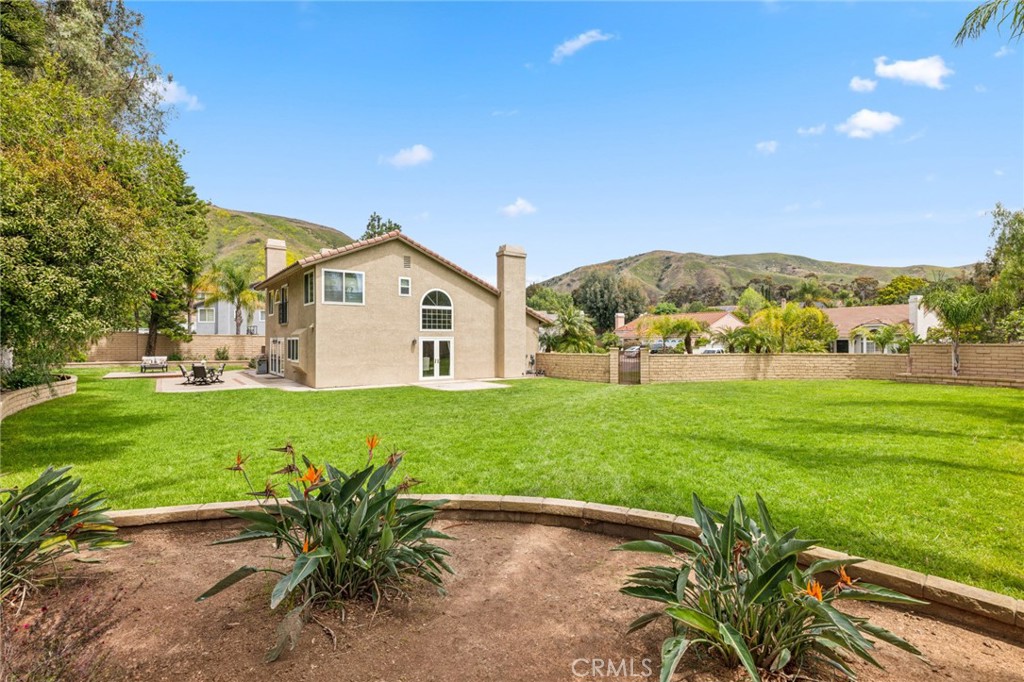 5545 Leafy Meadow Lane