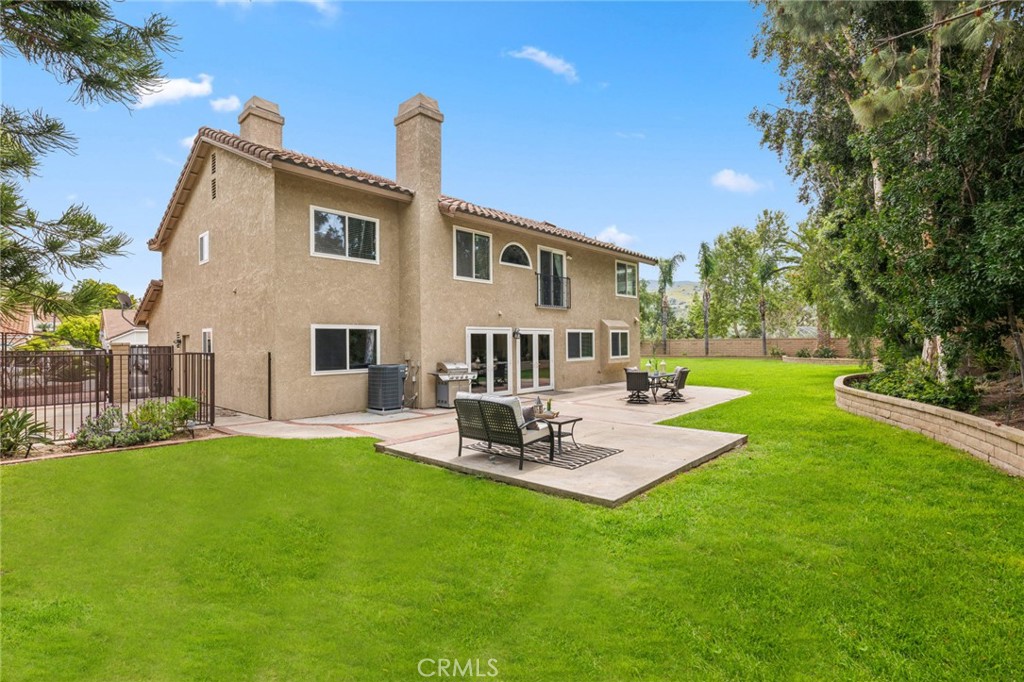 5545 Leafy Meadow Lane