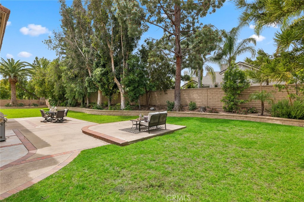 5545 Leafy Meadow Lane