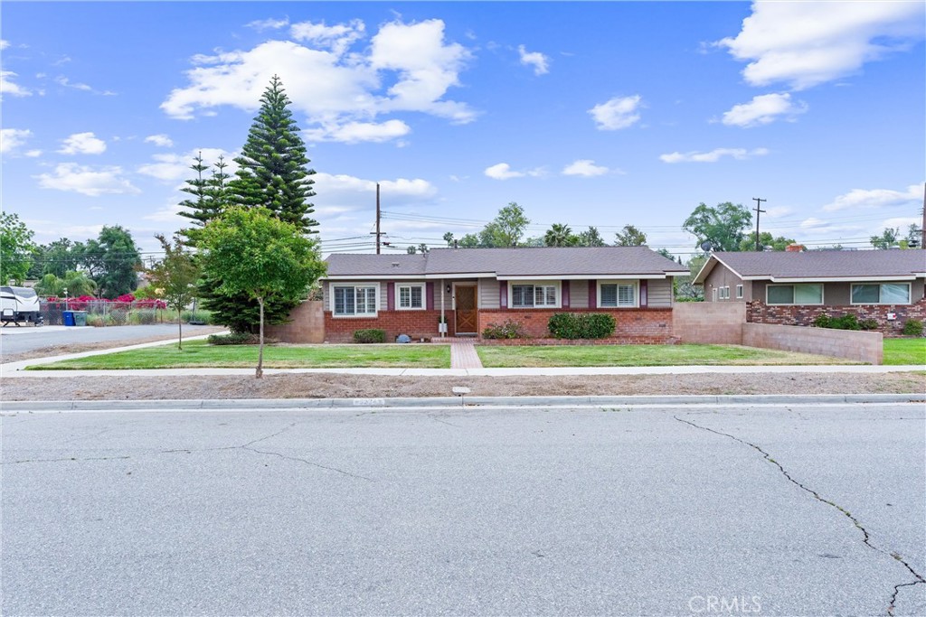 8224 Brunswick Avenue