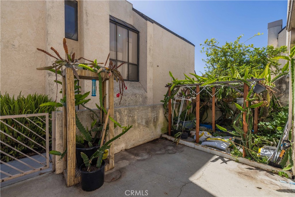 13075 Monroe Street 5