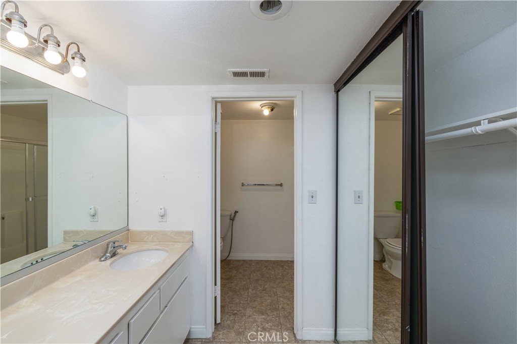 13075 Monroe Street 5