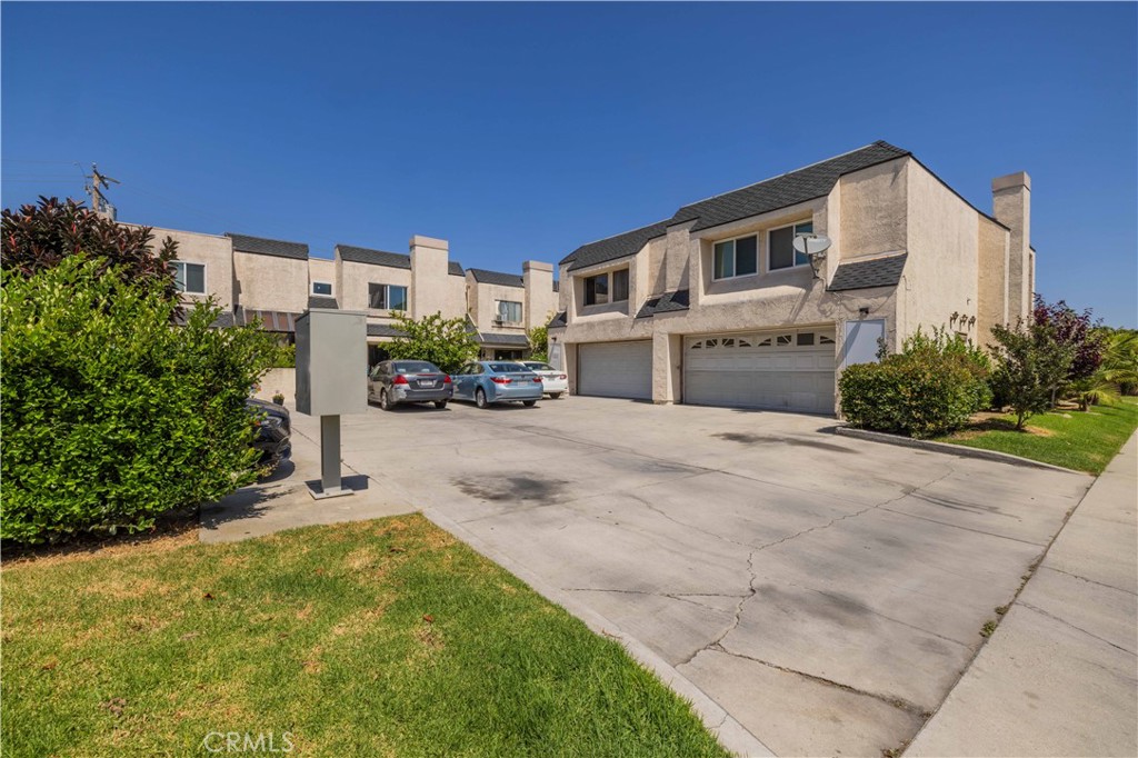 13075 Monroe Street 5