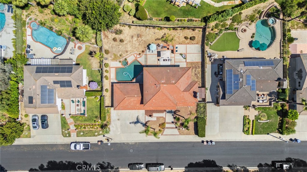21000 Shadow Oak Drive