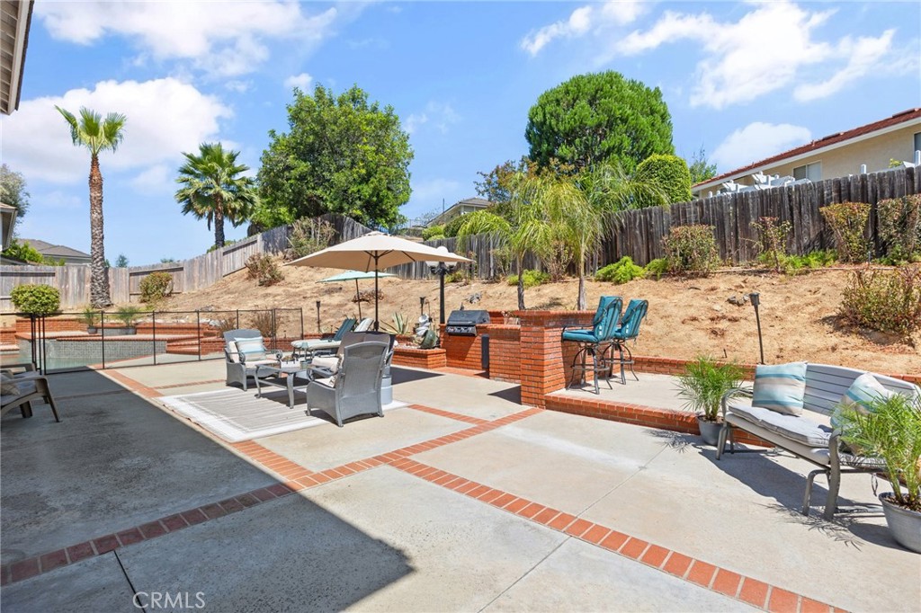 21000 Shadow Oak Drive