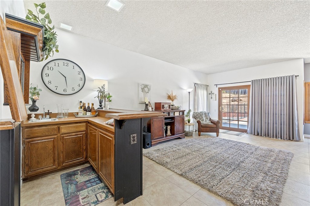 21000 Shadow Oak Drive