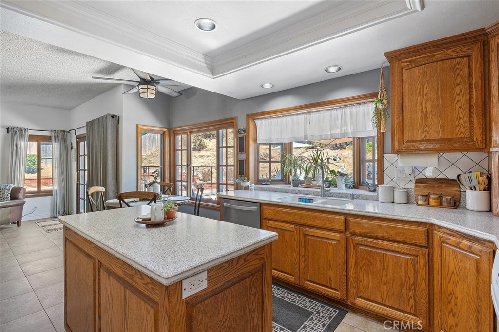 21000 Shadow Oak Drive
