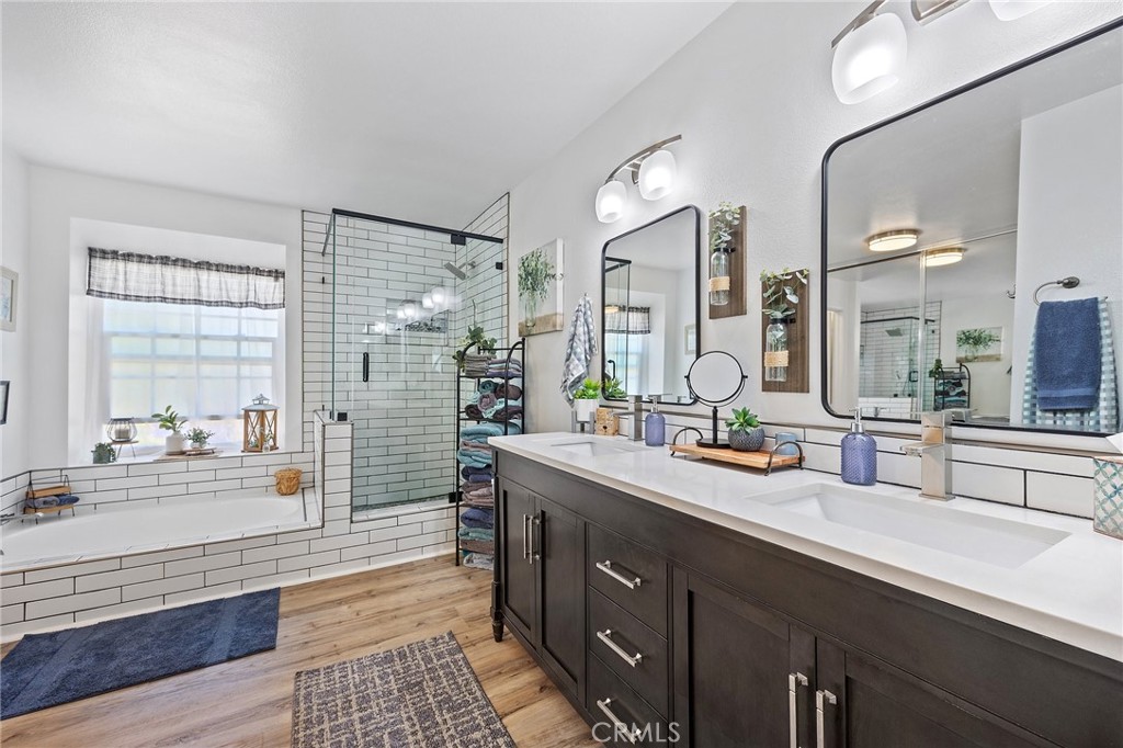 21000 Shadow Oak Drive