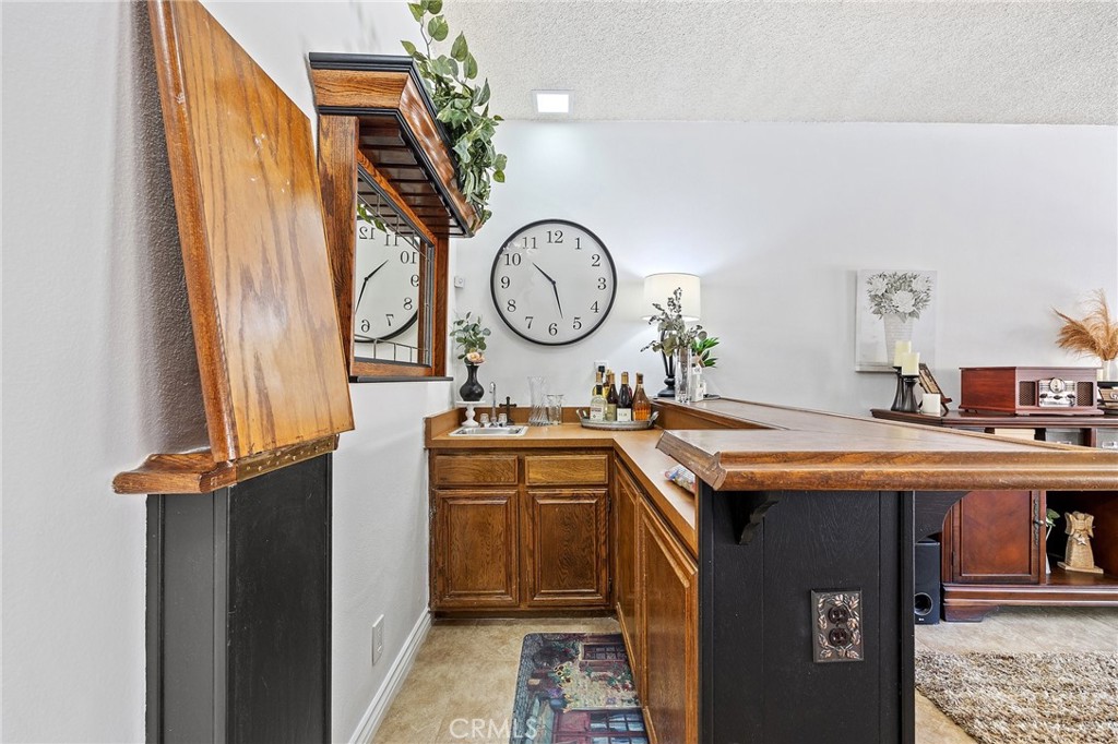 21000 Shadow Oak Drive