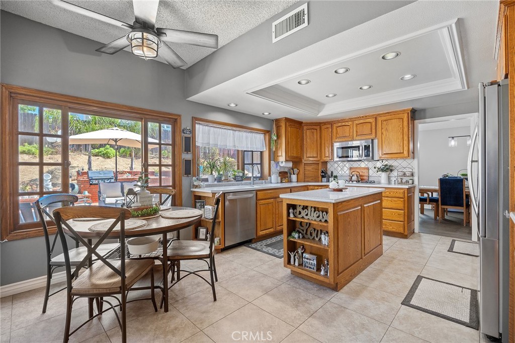 21000 Shadow Oak Drive