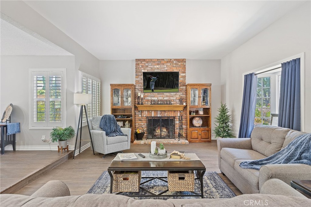 21000 Shadow Oak Drive