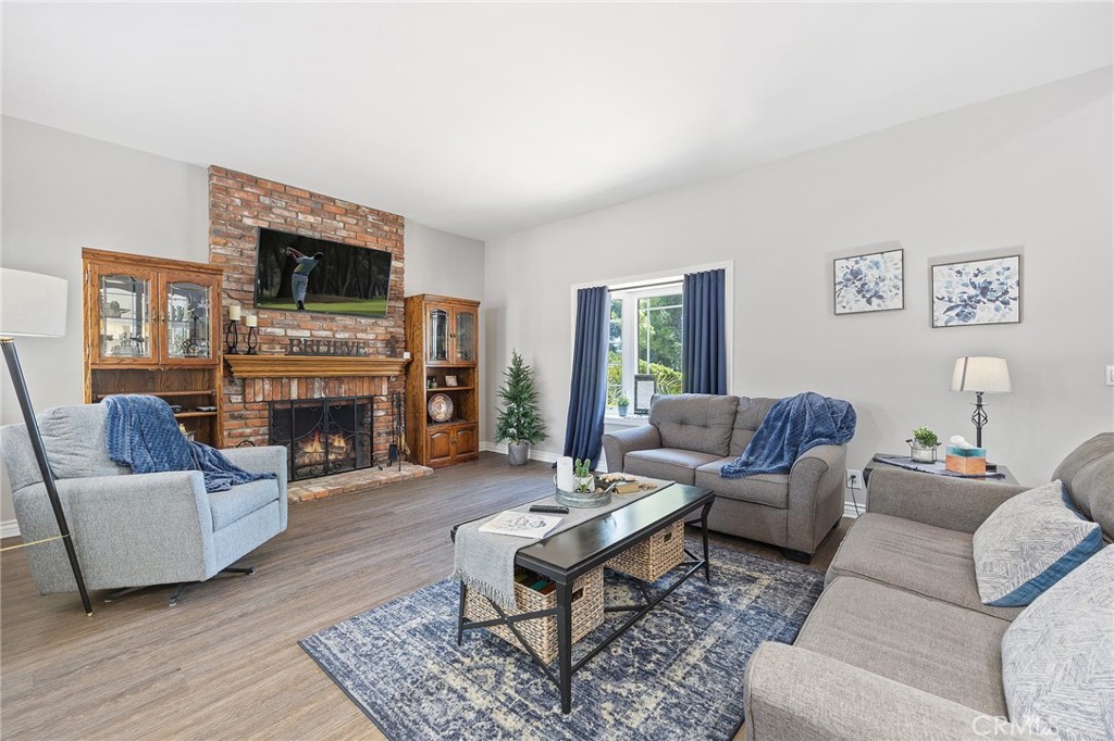 21000 Shadow Oak Drive