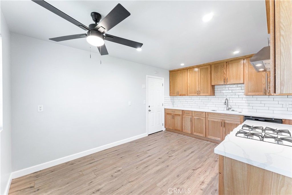 218 S Courtney Place