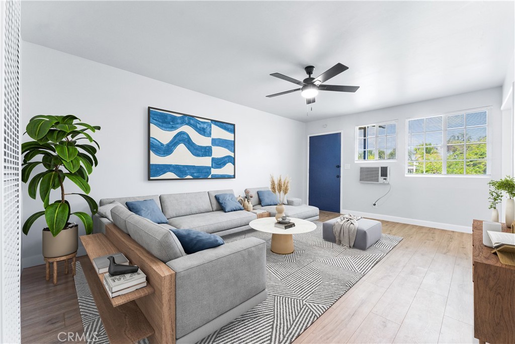 218 S Courtney Place