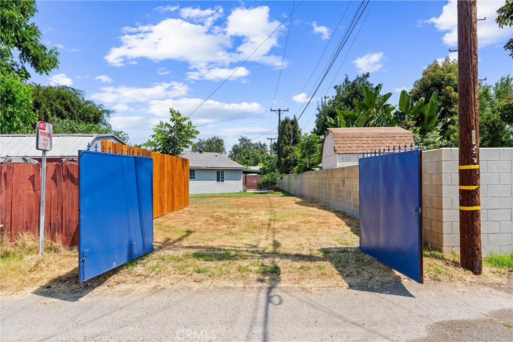 218 S Courtney Place